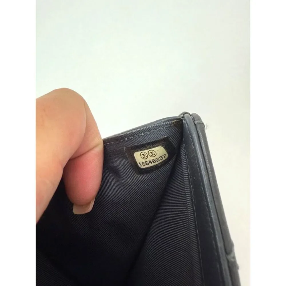 Chanel aged calfskin 2.55 Reissue Zip Gray Compact Wallet